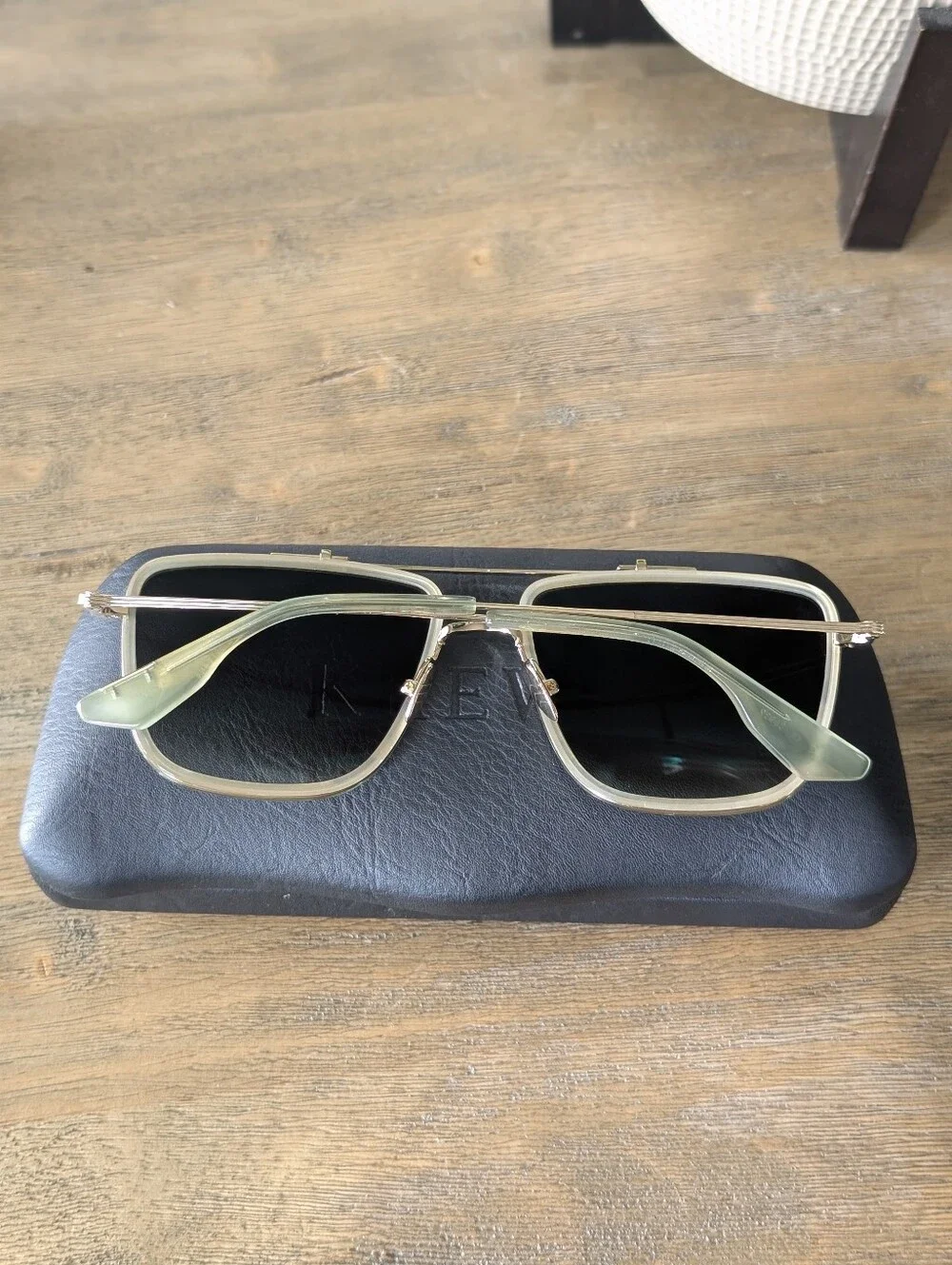 NWT Krewe Sunglasses Vail Selene